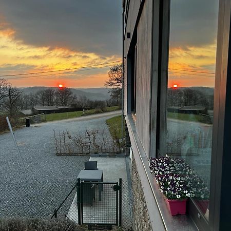 La Planque Du Raton Laveur Aparthotel Lierneux Exterior foto